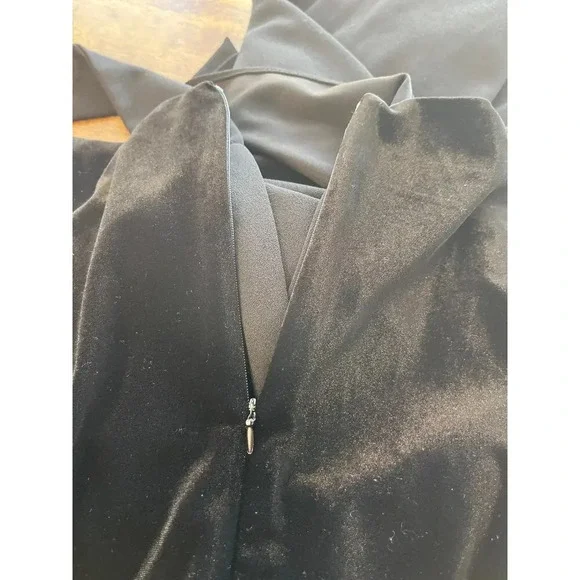 Shelby Nites Womens 8 Black Jump Suite Shorts/Pants V Neck Party - Picture 10 of 13